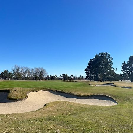 Boende Med Naerhet Till Golfbanan I Åhus المظهر الخارجي الصورة